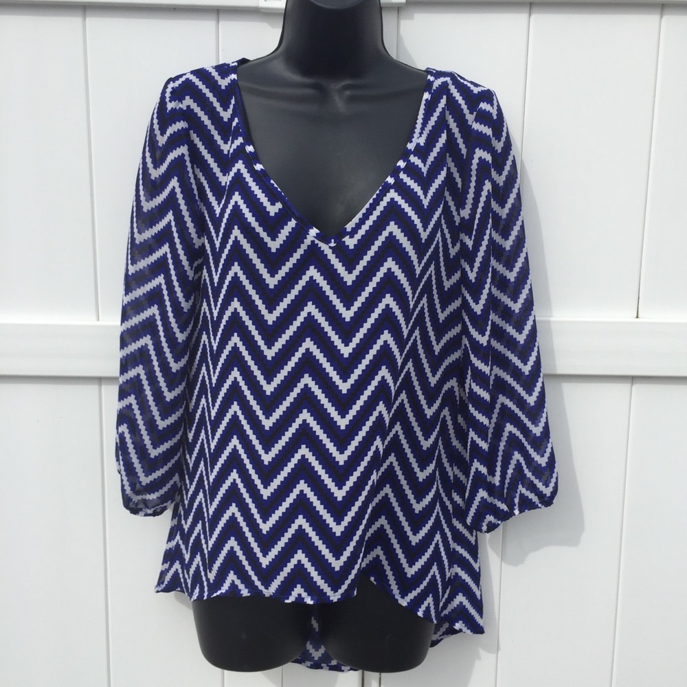 Wishful Park Brand Chevron Print Tunic Top. Size S